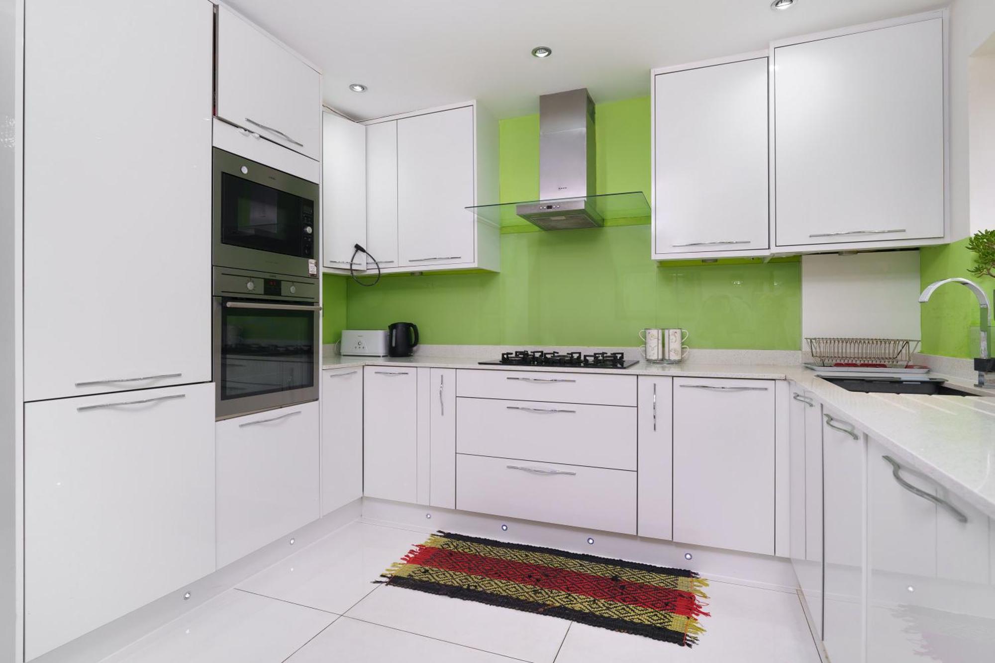 Barking Haven Retreat - Airport - Parking - Train Station Holiday home Barking (Greater London)