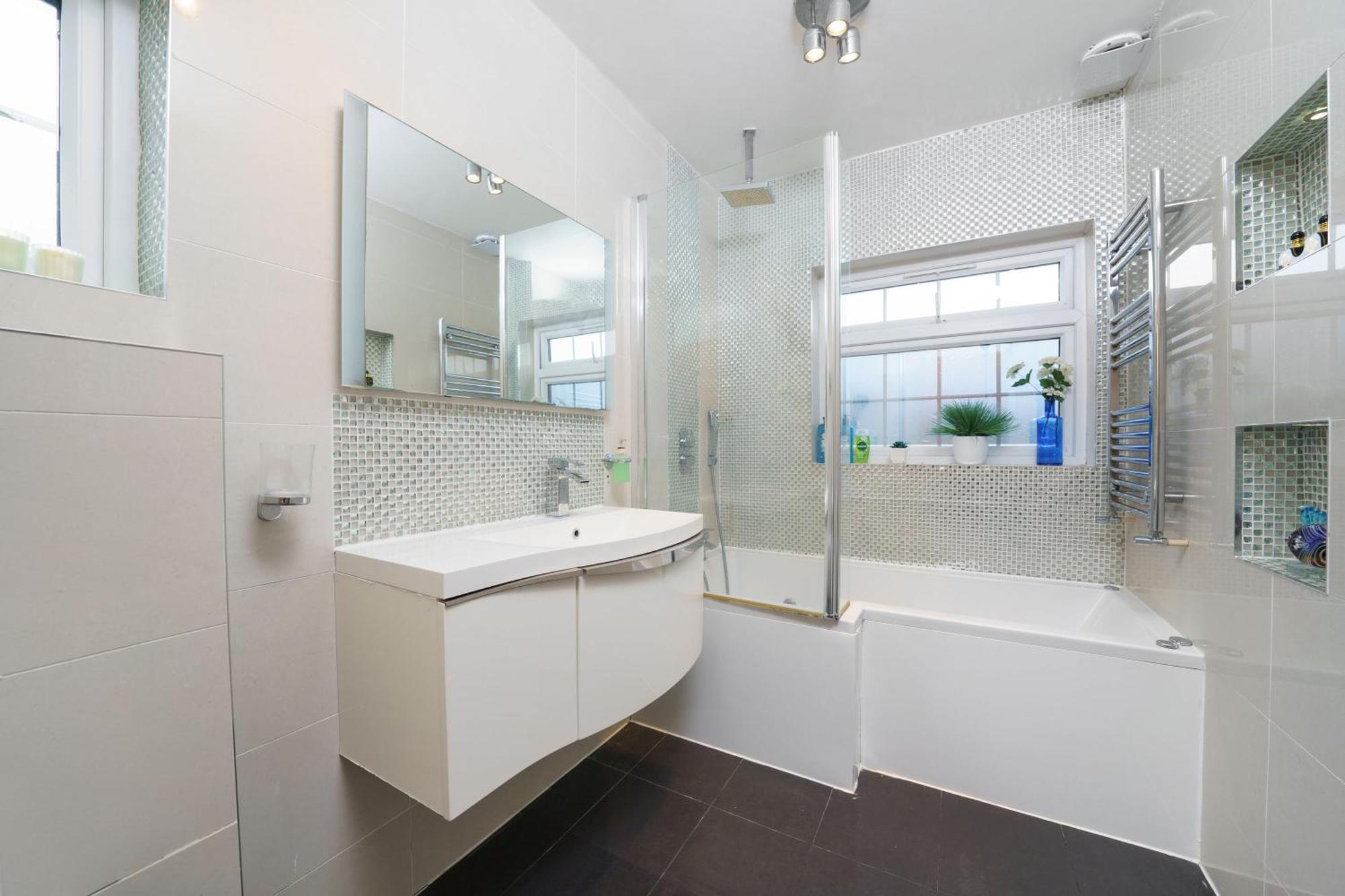Holiday home Barking Haven Retreat - Airport - Parking - Train Station